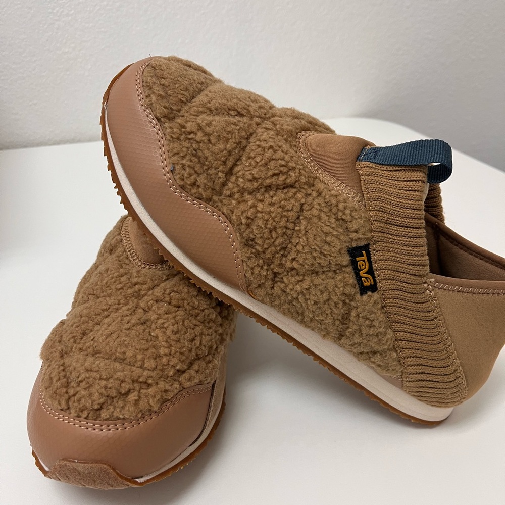 Teva shoes